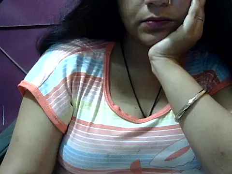 Snapshot of Sexy_Mahekk chatting on August 9, 2026, 6:58 pm Sexy Mahekk online show from August 9, 2026, 6:58 pm