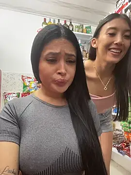 Sara fun online show from November 27, 2025, 3:23 pm