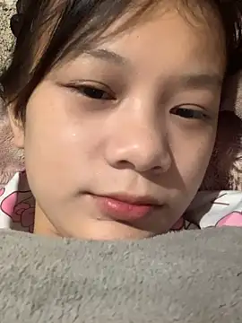 Snapshot of Elysa-x chatting on April 16, 2026, 3:13 pm Elysa-x online show from April 16, 2026, 3:13 pm