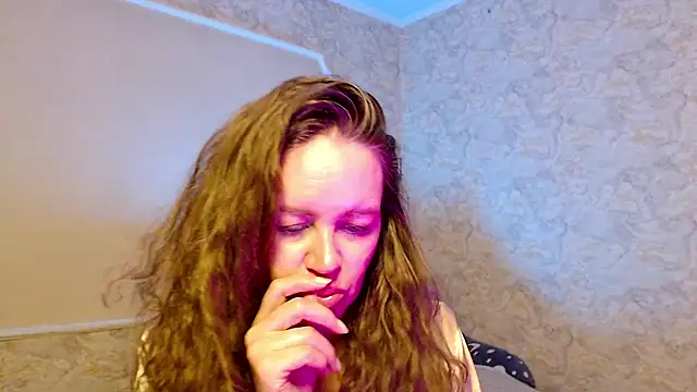 Fern Lust online show from May 11, 2026, 2:45 pm