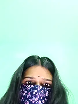 Snapshot of Cutie_parul chatting on April 15, 2026, 5:28 pm Cutie parul online show from April 15, 2026, 5:28 pm