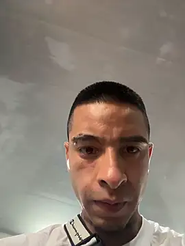 willclayy online show from May 13, 2026, 12:01 pm