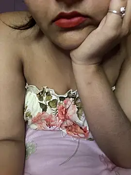 Snapshot of PunkTiling chatting on May 7, 2026, 5:49 pm PunkTiling online show from May 7, 2026, 5:49 pm