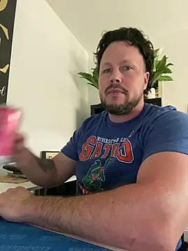 guerritoChulo89 online show from May 7, 2026, 3:37 pm