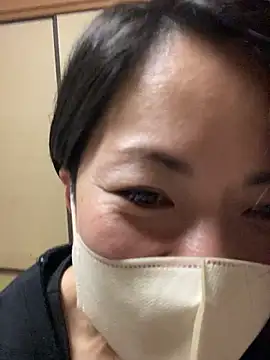 rin2432 online show from April 20, 2026, 2:40 pm