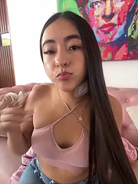 Snapshot of CatalinaSantana_Pinkk chatting on April 16, 2026, 5:36 pm CatalinaSantana Pinkk online show from April 16, 2026, 5:36 pm