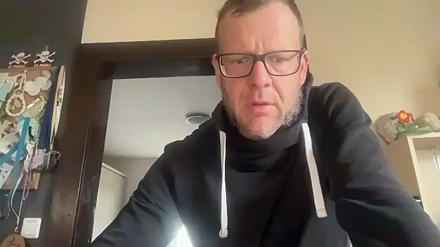 o florian o1 online show from May 8, 2026, 8:18 am