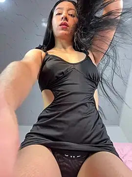 Snapshot of Lila-pinkky chatting on June 12, 2026, 12:25 pm Lila-pinkky online show from June 12, 2026, 12:25 pm