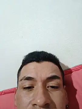 Tu principe online show from May 13, 2026, 1:01 am