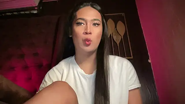 Snapshot of majestic_sydney chatting on July 5, 2026, 12:26 am majestic sydney online show from July 5, 2026, 12:26 am