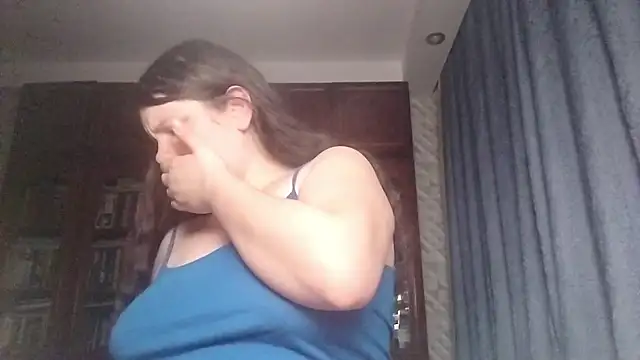 BeatriceMolands online show from April 20, 2026, 6:20 pm