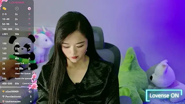 HuiHui26416 online show from May 8, 2026, 1:26 pm