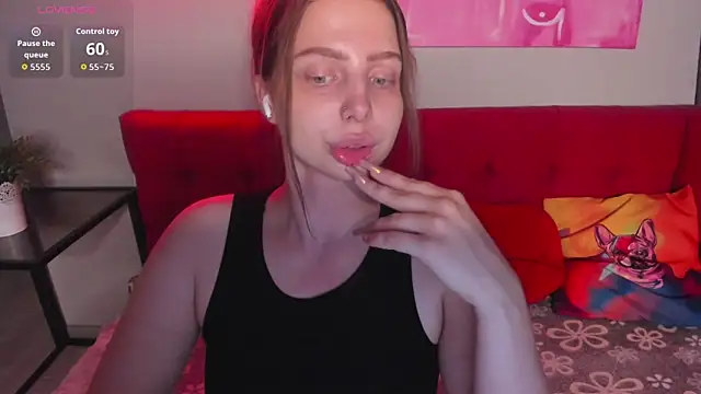 Snapshot of ReneeBlair chatting on July 10, 2026, 2:00 am ReneeBlair online show from July 10, 2026, 2:00 am