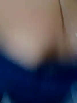 Snapshot of Zara-Lina chatting on May 18, 2026, 4:07 am Zara-Lina online show from May 18, 2026, 4:07 am