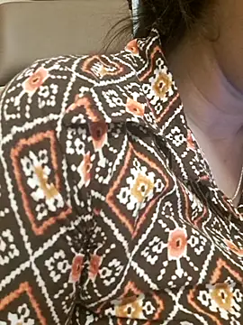 Snapshot of Rina_Verma70 chatting on April 16, 2026, 6:08 pm Rina Verma70 online show from April 16, 2026, 6:08 pm