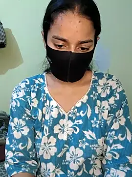 couple hot43 online show from April 18, 2026, 8:27 am