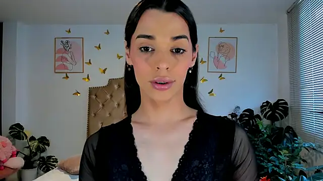 Snapshot of bella_grego chatting on July 8, 2026, 2:29 pm bella grego online show from July 8, 2026, 2:29 pm