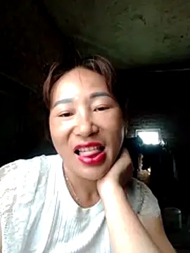 Snapshot of Tieuthu2 chatting on April 22, 2026, 5:58 am Tieuthu2 online show from April 22, 2026, 5:58 am