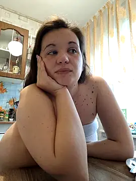 Jeanne Cynthia online show from May 12, 2026, 3:36 am