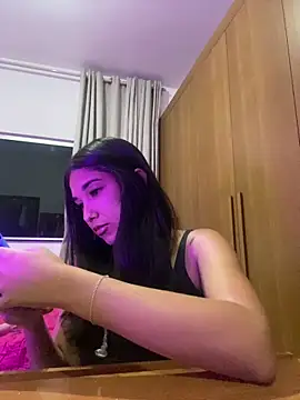 alice mendes online show from April 17, 2026, 11:29 pm