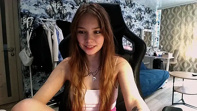 Snapshot of Princess_Mira chatting on July 30, 2026, 9:41 am Princess Mira online show from July 30, 2026, 9:41 am
