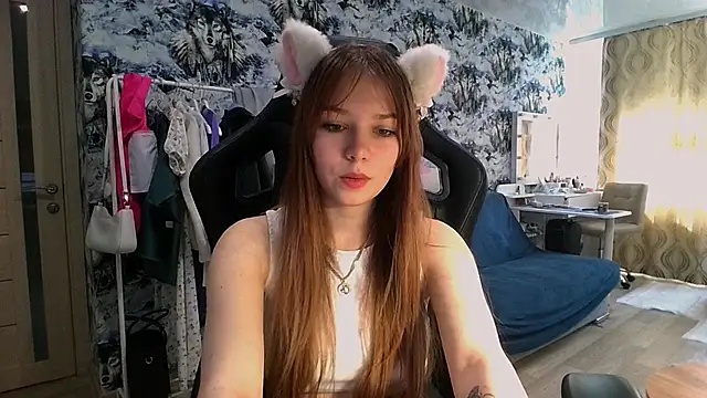 Snapshot of Princess_Mira chatting on July 8, 2026, 10:38 am Princess Mira online show from July 8, 2026, 10:38 am