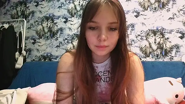 Snapshot of Princess_Mira chatting on June 6, 2026, 5:07 pm Princess Mira online show from June 6, 2026, 5:07 pm
