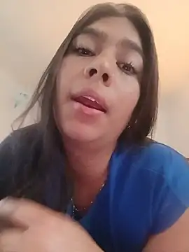 Snapshot of Caliente1208 chatting on July 19, 2026, 4:04 pm Caliente1208 online show from July 19, 2026, 4:04 pm