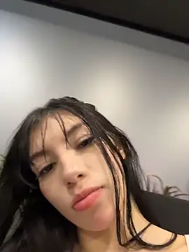 Snapshot of Maddison_Foxxx chatting on July 16, 2026, 1:52 pm Maddison Foxxx online show from July 16, 2026, 1:52 pm
