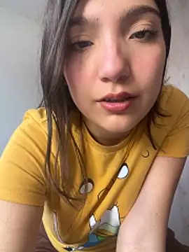 Soffy 20 online show from April 22, 2026, 3:41 pm
