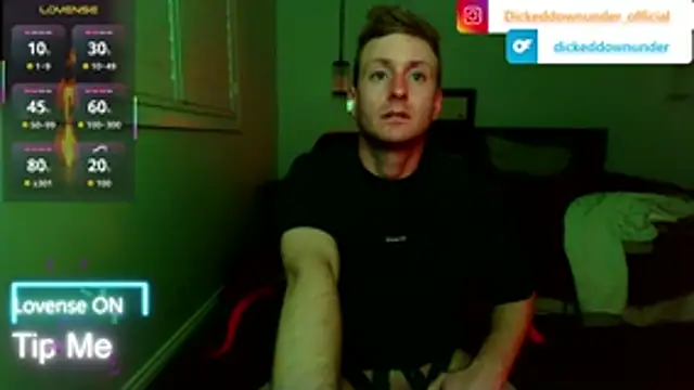Snapshot of Dickeddownunder_official chatting on July 22, 2026, 5:48 pm Dickeddownunder official online show from July 22, 2026, 5:48 pm