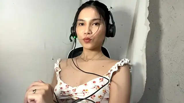 VennieMatras online show from April 20, 2026, 3:13 pm