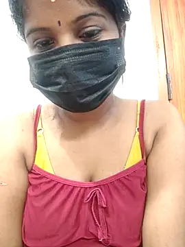 Snapshot of Tamil_Hot_Dharsha chatting on June 14, 2026, 5:08 am Tamil Hot Dharsha online show from June 14, 2026, 5:08 am