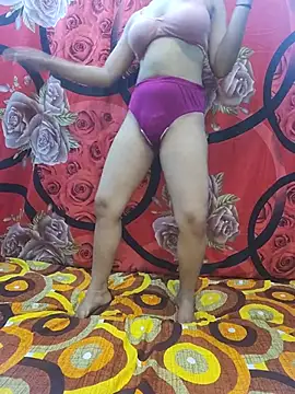 Snapshot of CuteHaseena chatting on July 11, 2026, 8:58 am CuteHaseena online show from July 11, 2026, 8:58 am