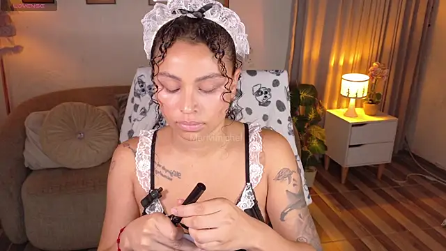 Snapshot of Marivimichel_s chatting on April 30, 2026, 10:00 am Marivimichel s online show from April 30, 2026, 10:00 am
