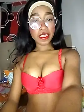 Snapshot of VenusNight_ chatting on July 18, 2026, 1:25 am VenusNight online show from July 18, 2026, 1:25 am