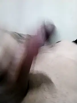 mascarad1111 online show from April 21, 2026, 3:46 am