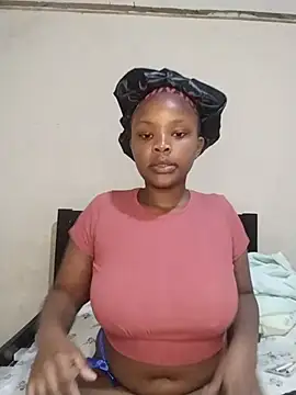 Snapshot of thicknuun chatting on July 12, 2026, 6:25 am thicknuun online show from July 12, 2026, 6:25 am
