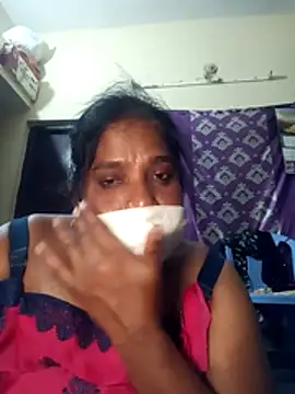 Snapshot of swetha10 chatting on July 9, 2026, 7:24 pm swetha10 online show from July 9, 2026, 7:24 pm