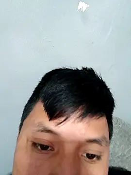 davilhot online show from April 19, 2026, 8:44 pm