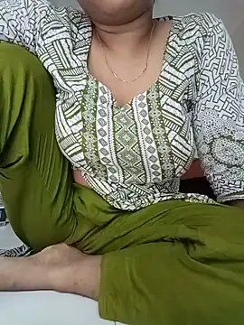 Snapshot of Misty-Meya chatting on July 16, 2026, 5:37 am Misty-Meya online show from July 16, 2026, 5:37 am
