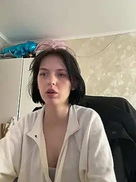 sennie x online show from April 28, 2026, 11:03 am