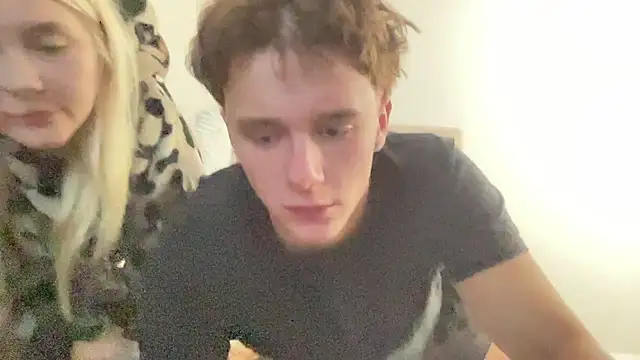 SofiaNLukaBabe online show from May 15, 2026, 10:52 pm