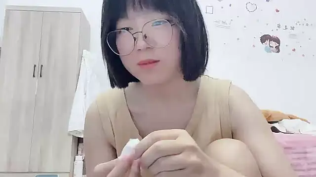 Snapshot of Belle-LL chatting on May 23, 2026, 3:16 am Belle-LL online show from May 23, 2026, 3:16 am