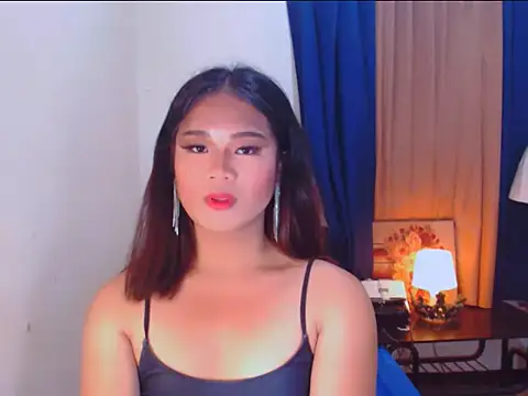 SWEETBELLA69 online show from April 21, 2026, 12:56 pm