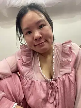 Swan 69 online show from May 10, 2026, 2:04 am