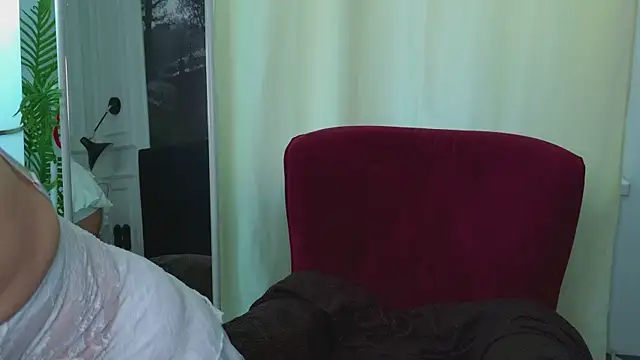 Snapshot of JabamiMiller chatting on June 5, 2026, 6:18 am JabamiMiller online show from June 5, 2026, 6:18 am
