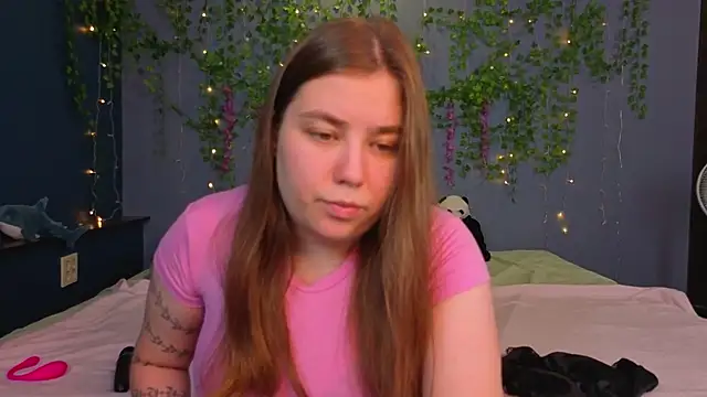 Boobsy girl online show from July 21, 2026, 11:33 am