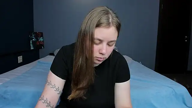Boobsy girl online show from July 8, 2026, 12:39 pm