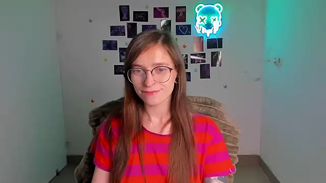 Snapshot of Luna_Tantra chatting on July 12, 2026, 2:34 am Luna Tantra online show from July 12, 2026, 2:34 am